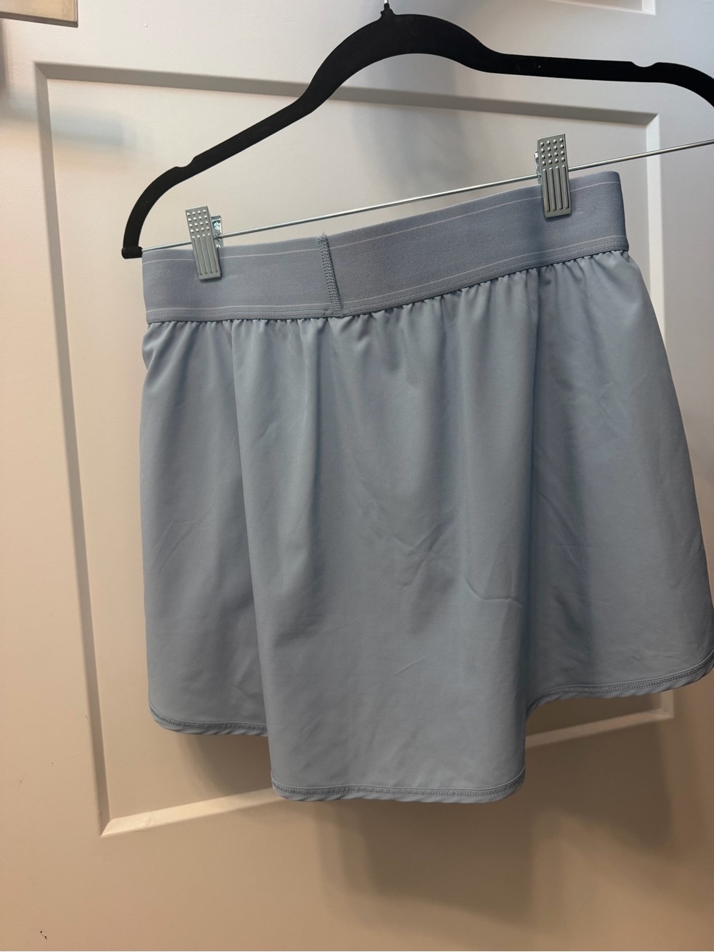 ALO Yoga Light Blue Women's Athletic Skort - Picture 4 of 4